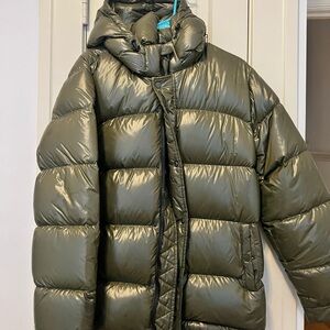 Aritzia TNA Olive Super Puff Jacket